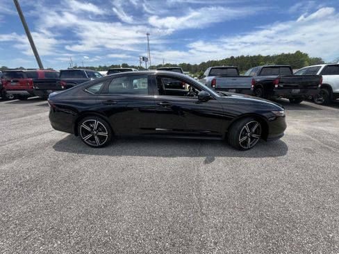 New 2026 Honda Accord SE image 2