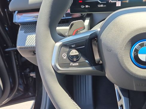 New 2027 BMW i5 eDrive40 w/ Executive Package RWD image 19