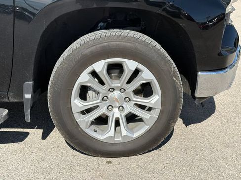 Used 2025 Chevrolet Silverado 1500 LTZ w/ LTZ Premium Package AWD/4WD image 38