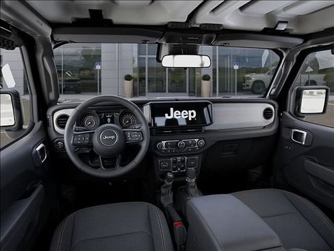 New 2026 Jeep Gladiator Sport AWD/4WD image 14