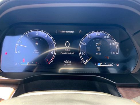 Certified 2025 Jeep Grand Cherokee Summit AWD/4WD image 25
