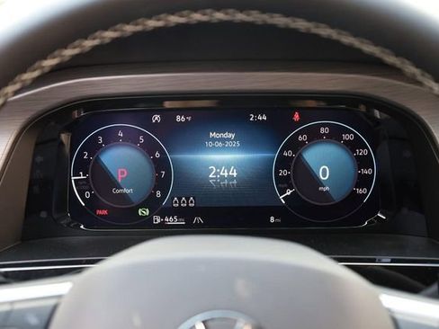 New 2026 Volkswagen Atlas Cross Sport SE image 12