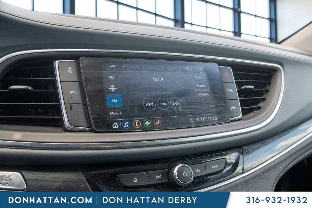 Used 2020 Buick Enclave Premium AWD/4WD image 7