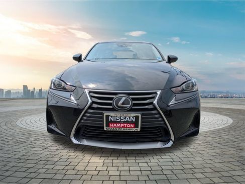 Used 2019 Lexus IS 300 AWD w/ Navigation Package image 10