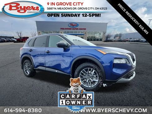 Used 2023 Nissan Rogue S image 1