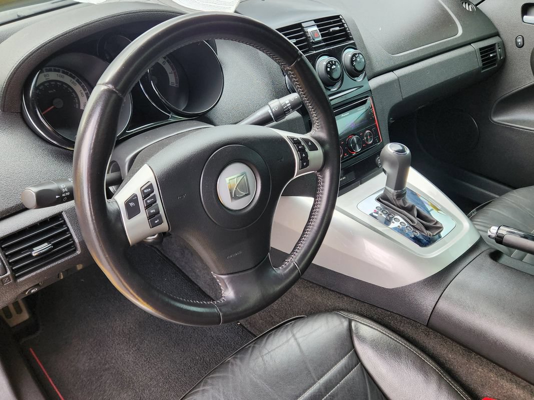Used 2008 Saturn Sky Red Line RWD image 30