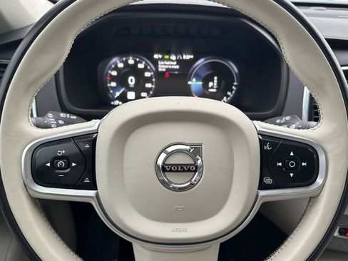 Certified 2022 Volvo XC90 T8 Inscription w/ Advanced Package image 27