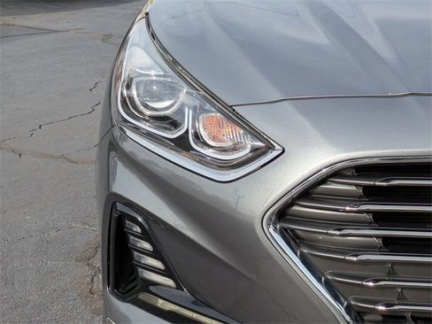 Used 2018 Hyundai Sonata Limited w/ Limited Ultimate Package 03 image 9