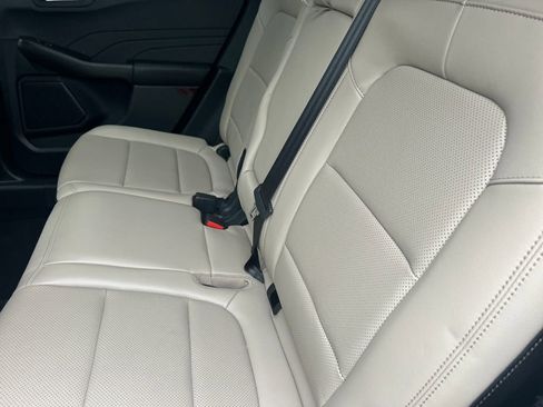 Used 2022 Ford Escape SEL image 21