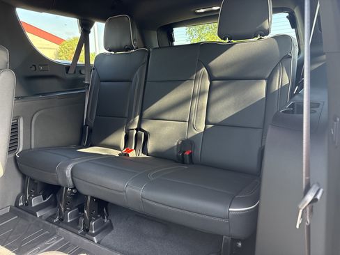New 2026 Chevrolet Suburban Premier AWD/4WD image 14