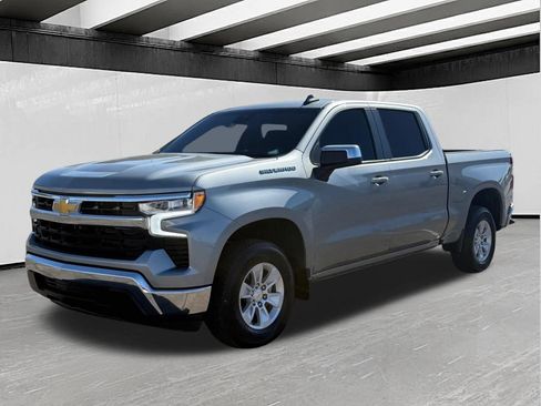 Used 2024 Chevrolet Silverado 1500 LT RWD image 2
