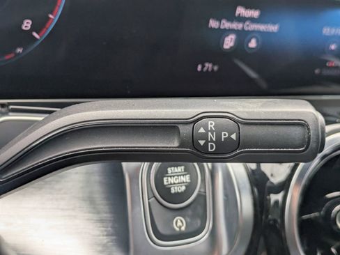 Used 2021 Mercedes-Benz GLB 250 image 29