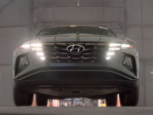 Used 2023 Hyundai Tucson SEL w/ Convenience Package FWD image 13