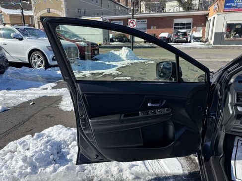 Used 2012 Subaru Impreza 2.0i Premium image 15