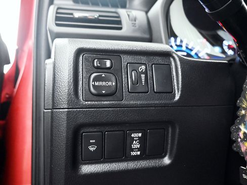 Used 2019 Toyota 4Runner TRD Off-Road Premium image 7