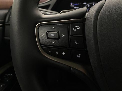 Certified 2025 Lexus ES 350 w/ Premium Package image 16