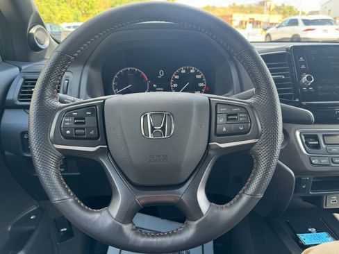 Used 2025 Honda Ridgeline TrailSport image 20