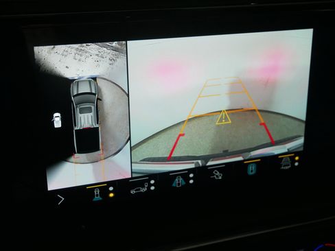 Used 2022 GMC Sierra 1500 AT4 w/ AT4 Premium Package image 33