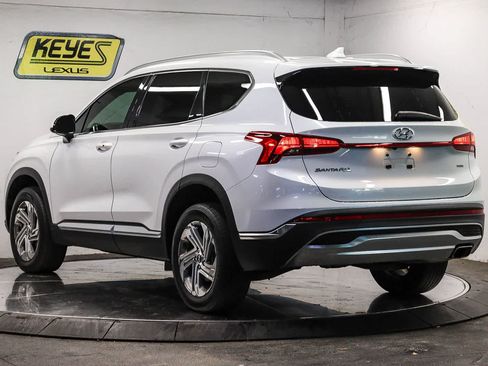Used 2022 Hyundai Santa Fe SEL AWD/4WD image 2