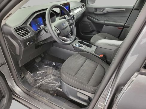 Used 2025 Ford Escape Active AWD/4WD image 9