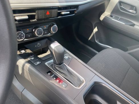 Used 2025 Nissan Kicks S FWD image 21