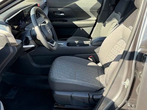New 2026 Nissan Kicks SV w/ SV Premium Package FWD image 21