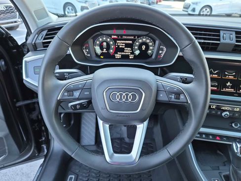 Certified 2025 Audi Q3 2.0T Premium w/ Convenience Package image 20