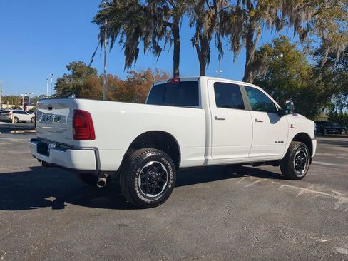 Used 2026 RAM 2500 Laramie AWD/4WD image 4