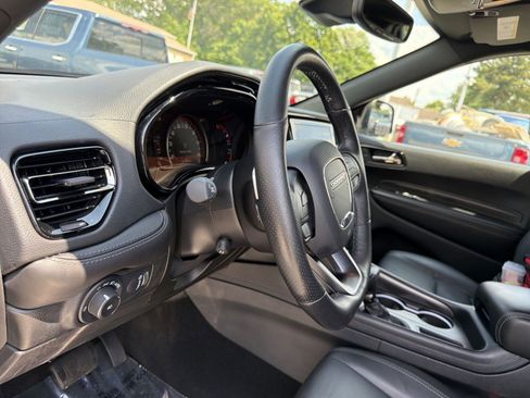 Used 2022 Dodge Durango GT AWD/4WD image 16