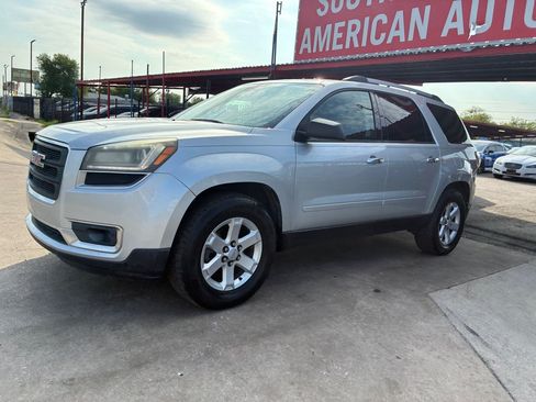Used 2016 GMC Acadia SLE FWD image 11