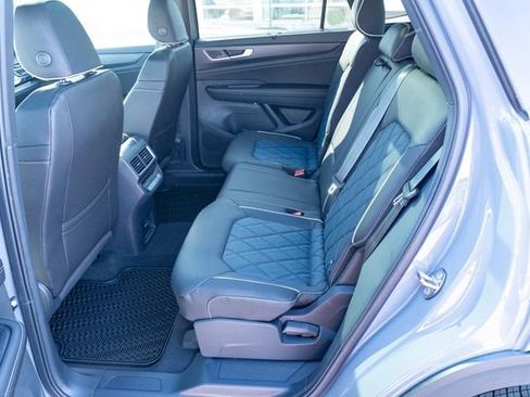 New 2026 Volkswagen Atlas Cross Sport SEL Premium R-Line image 31