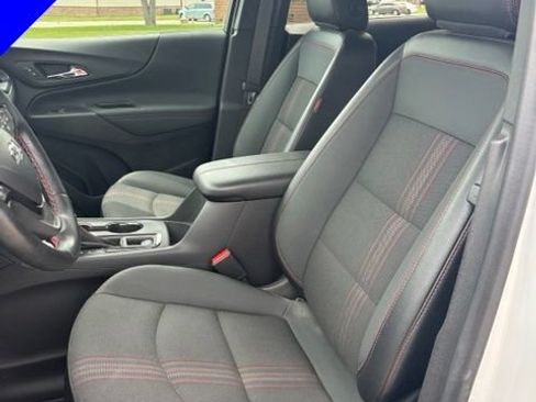 Used 2024 Chevrolet Equinox RS FWD image 12