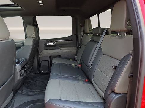 Used 2023 Chevrolet Silverado 1500 ZR2 w/ Technology Package AWD/4WD image 12