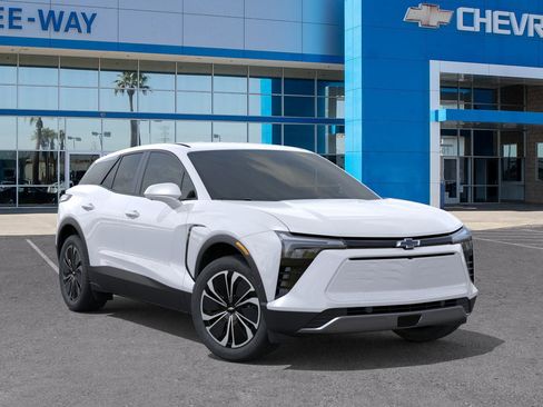 New 2026 Chevrolet Blazer EV LT image 7