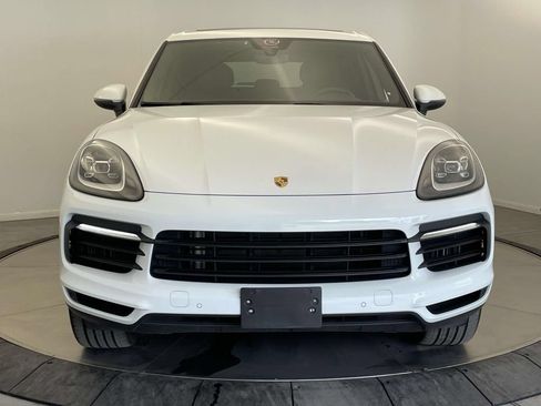 Certified 2023 Porsche Cayenne AWD/4WD image 10