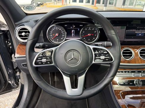 Used 2019 Mercedes-Benz E 300 image 22