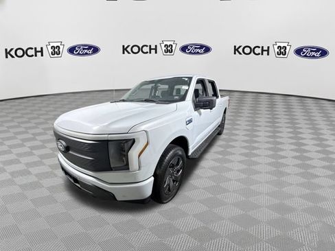 New 2025 Ford F150 Lightning Flash AWD/4WD image 4