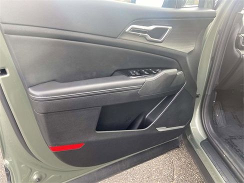 Used 2024 Kia Sportage X-Line w/ X-Line Premium Package image 15