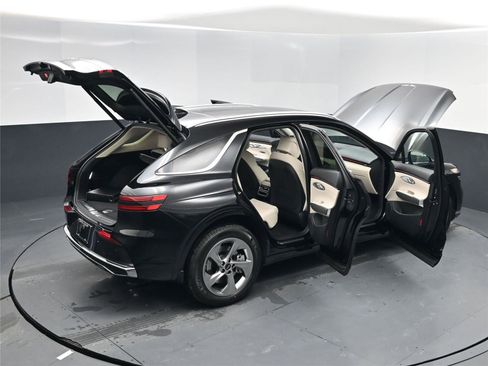 New 2026 Genesis GV70 2.5T Select image 26