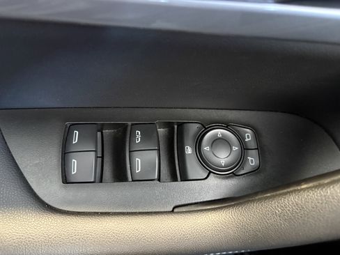 Used 2023 Chevrolet Blazer LT w/ Sound & Technology Package image 10