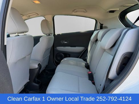Used 2022 Honda HR-V LX image 13
