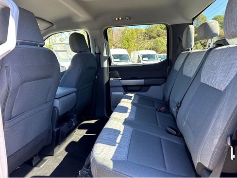 New 2026 Ford F250 XLT w/ XLT Premium Package image 14