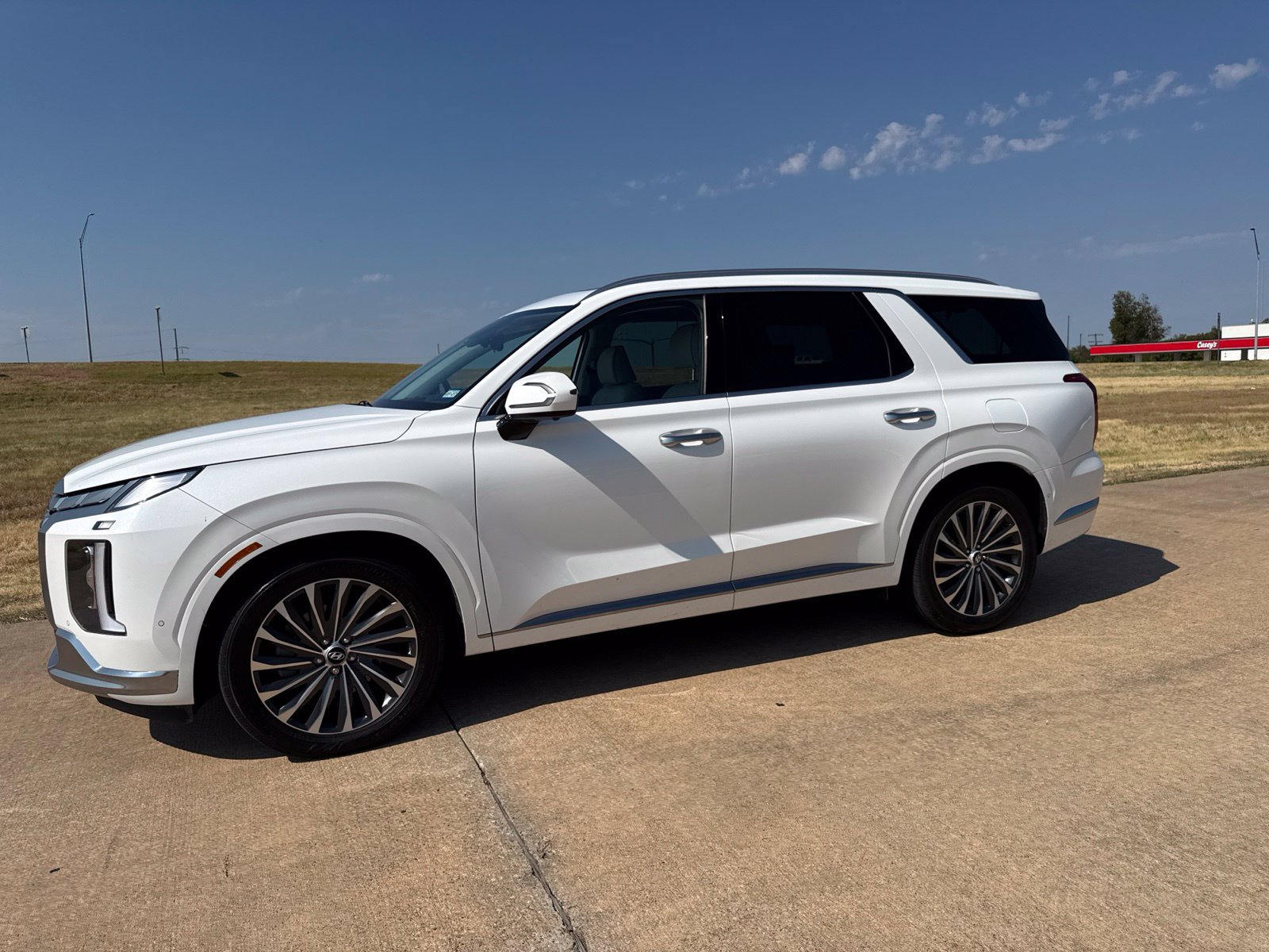 Used 2024 Hyundai Palisade Calligraphy FWD image 18