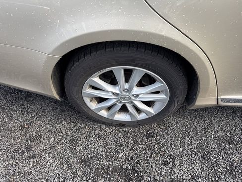 Used 2011 Lexus ES 350 image 9