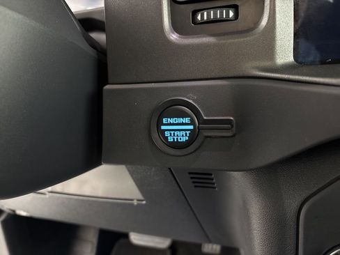 Used 2025 Ford Bronco Big Bend image 28