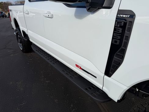 Certified 2024 Ford F350 Lariat w/ Lariat Ultimate Package image 45