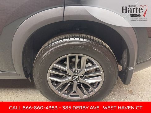 Certified 2023 Nissan Rogue S image 43