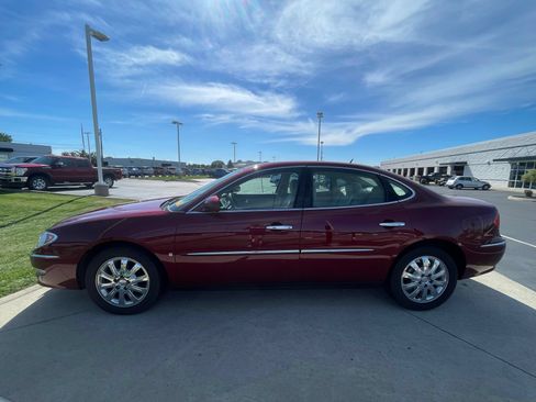 Used 2009 Buick LaCrosse CX FWD image 4