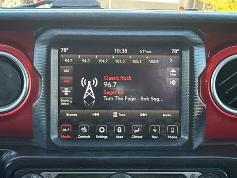 Used 2021 Jeep Gladiator Rubicon image 24