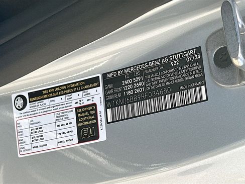 Used 2024 Mercedes-Benz CLE 450 4MATIC Coupe image 35